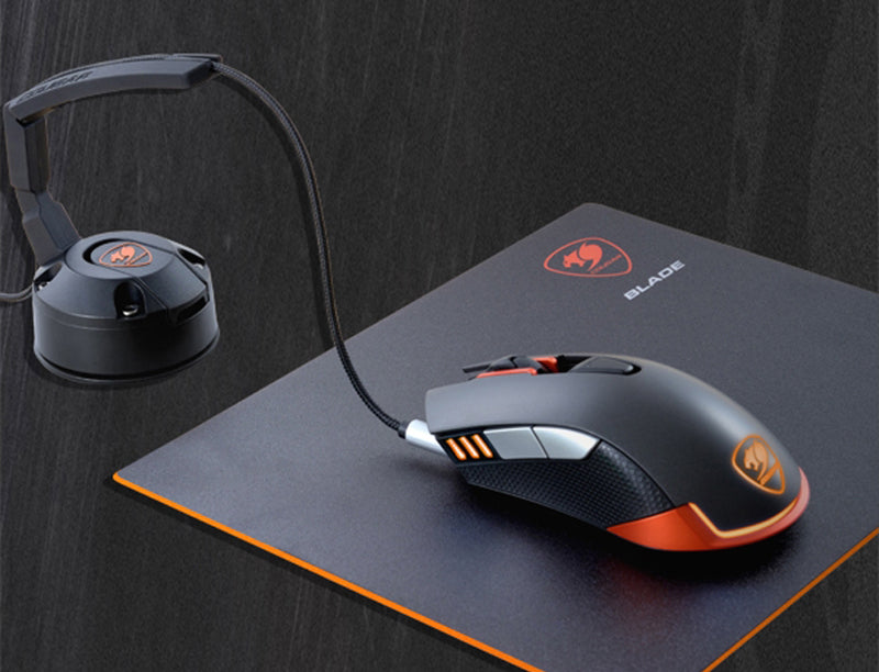 Sandsberg | Maus Bungee mit Vakuumsaugfuß, flexibler Halterung und Kabelrille, für sanftere Cursorbewegungen