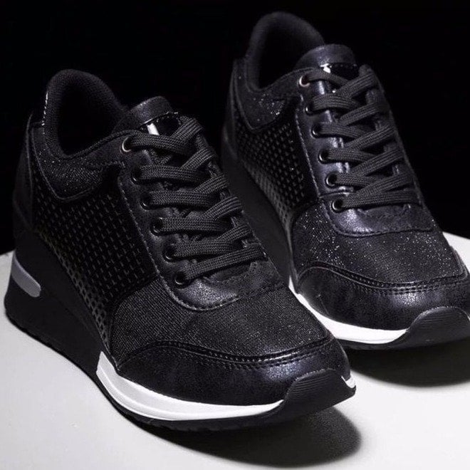 High Heel Sneakers mit Keilabsatz