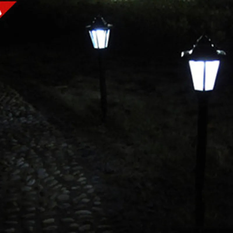 Sandsberg | Solar Gartenlaterne mit LED – Außenbeleuchtung für Terrasse & Garten im klassischen Lampen-Design