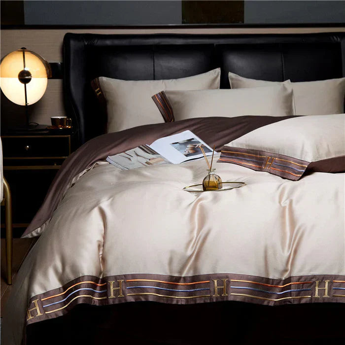 Sandsberg | Satin Katoen Geborduurde Bedding Set - Luxora