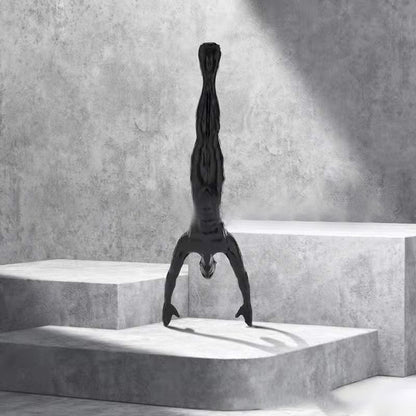 Sandsberg | Kletterwand Hängende Statuen