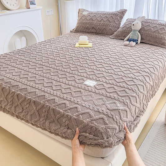LuxeLoom Bettdecke - Luxuriöse Flanellbettdecke für ultimativen Wärme und Komfort