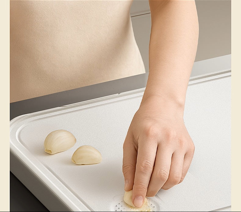 Sandsberg | Reine Titan doppelseitige Schneidebrett - Antibakteriell, Schimmelresistent, Lebensmittelgeeignet Küchen-Essential