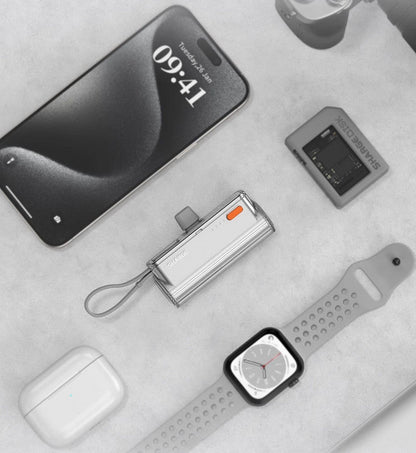 Sandsberg | 5000mAh Mini-Kapsel integriertes Kabel Power Bank