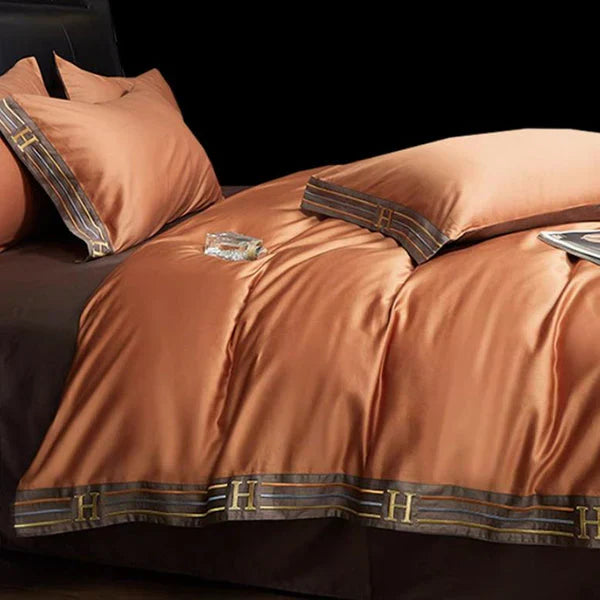Sandsberg | Satin Katoen Geborduurde Bedding Set - Luxora