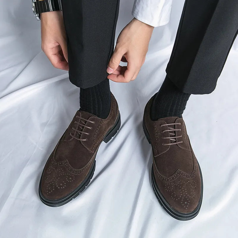 Herren Leder-Dressschuhe Mode Büro Derby-Schuhe Klassisch Freizeit Geschäft Hochzeit Luxus Designer-Schuhe Männlich Wildleder formelle Schuhe