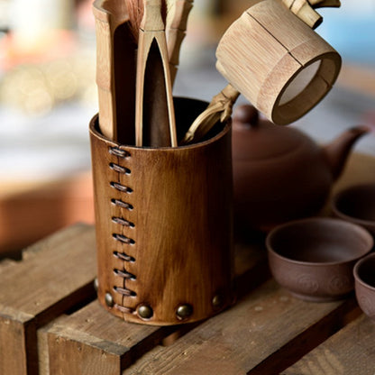 Sandsberg | Handgefertigter pflanzlich gegerbter Leder Stift Halter Schreibtisch Ornament