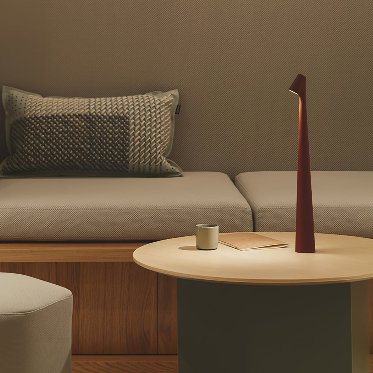 Sandsberg | EcoLight – Energieeffiziente wiederaufladbare Schreibtischlampe