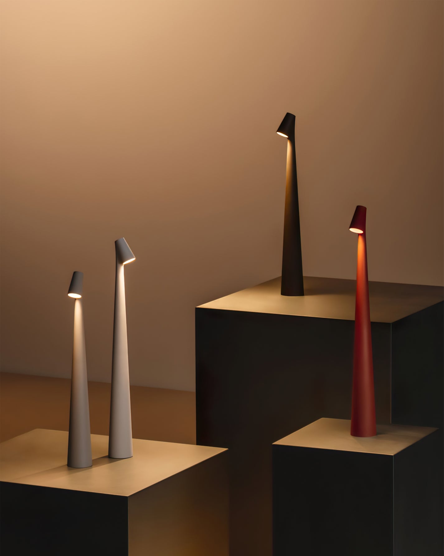 Sandsberg | EcoLight – Energieeffiziente wiederaufladbare Schreibtischlampe