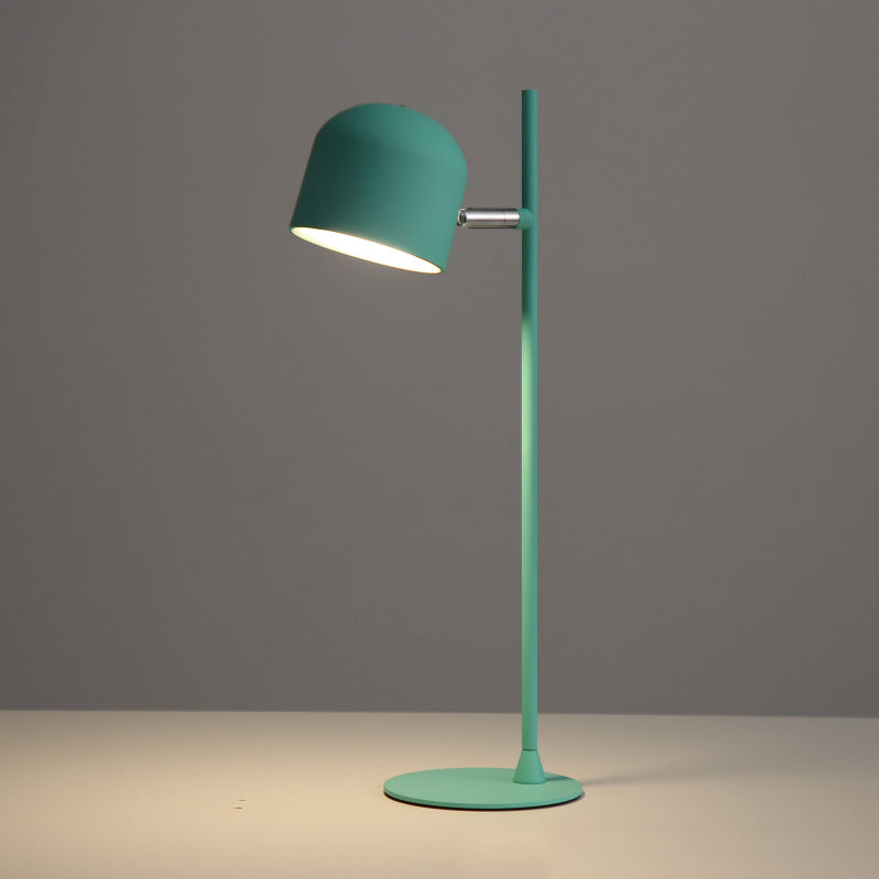Zeitgenössische kreative Zylinder-Scheibenbasis wiederaufladbare Metall-Kunststoff LED-Tischlampe für das Schlafzimmer