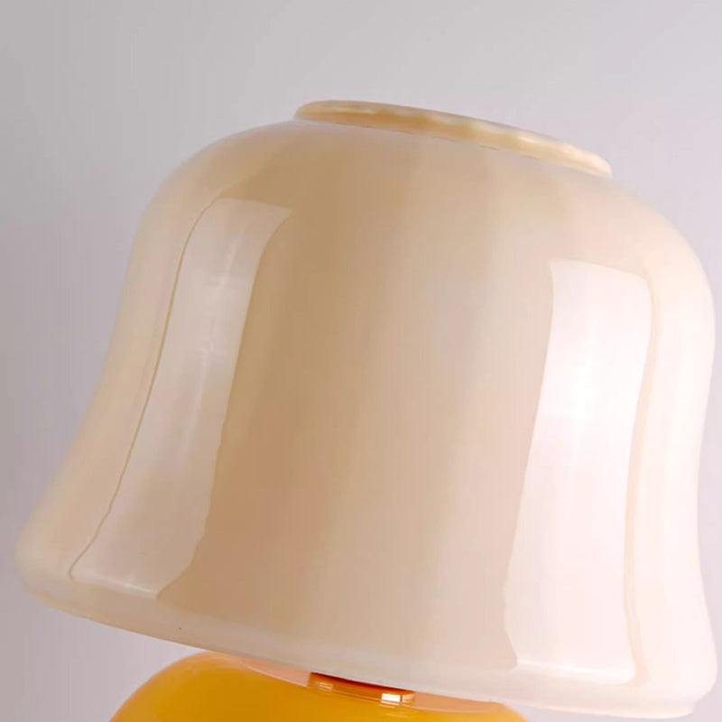 Zeitgenössische skandinavische cremefarbene Pilzform runde Glas 1-Licht Tischlampe für das Schlafzimmer