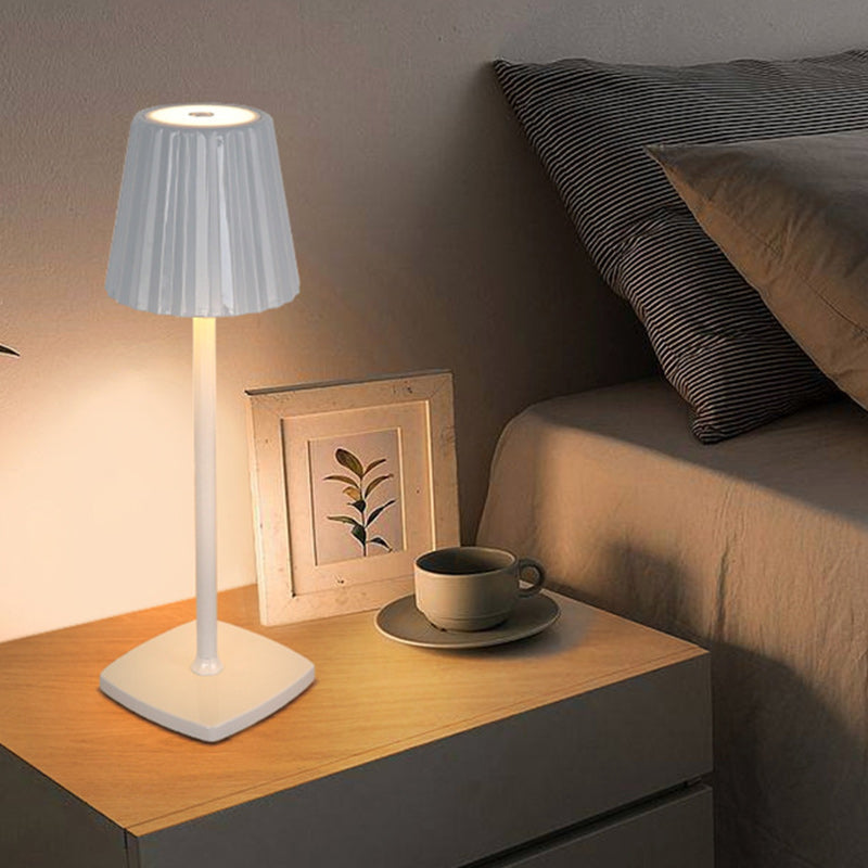 Zeitgenössische skandinavische wiederaufladbare Eisen Acryl Falten Zylinder LED Tischlampe Nachtlicht für Schlafzimmer