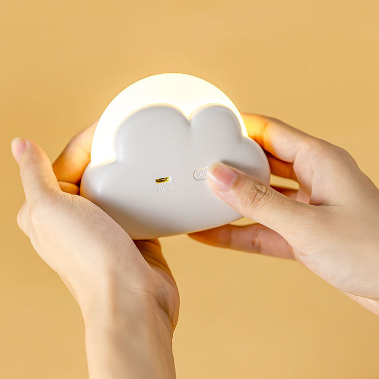 Zeitgenössische Nordische Wiederaufladbare ABS PP Wolke LED Kleine Tischlampe Nachtlicht Für Nachttisch