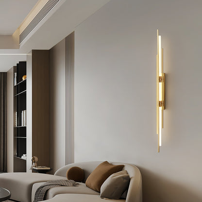 Sandsberg | LuxeAura – Opulente Gold Wandlampe für elegante Räume