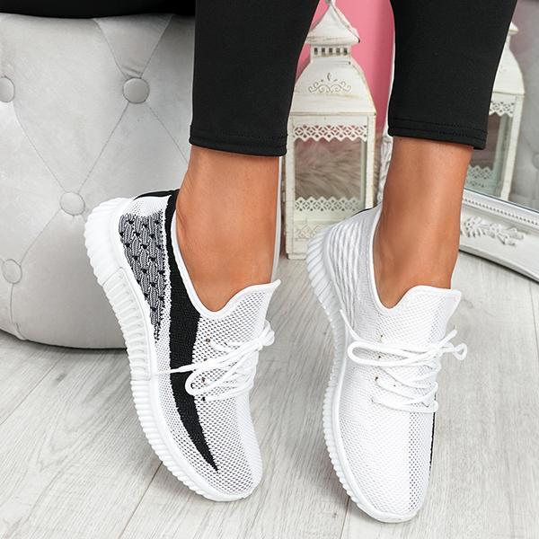 Atmungsaktive, leichte Sneakers zum Schnüren