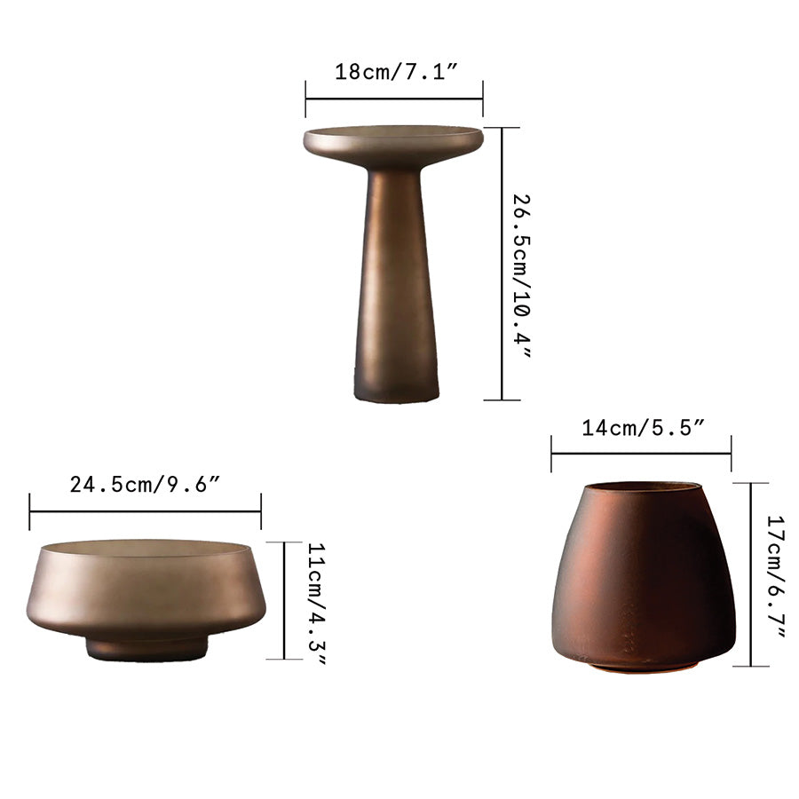Zeitgenössische Vase aus Milchglas