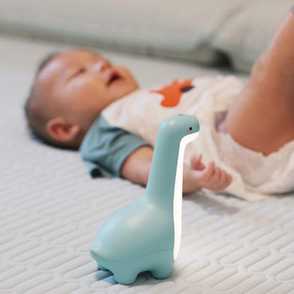 Sandsberg | DinoSnug – Weiches Leuchten Dinosaurier Nachtlicht für Kinder