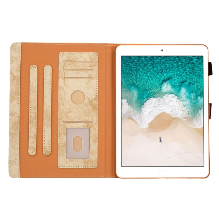 Sandsberg | Für iPad Pro 10.5 (2017) Business Stil Horizontal Flip Leder Tasche, mit Halter & Kartenfach & Fotohalter & Schlaf / Aufwachfunktion (Gelb)