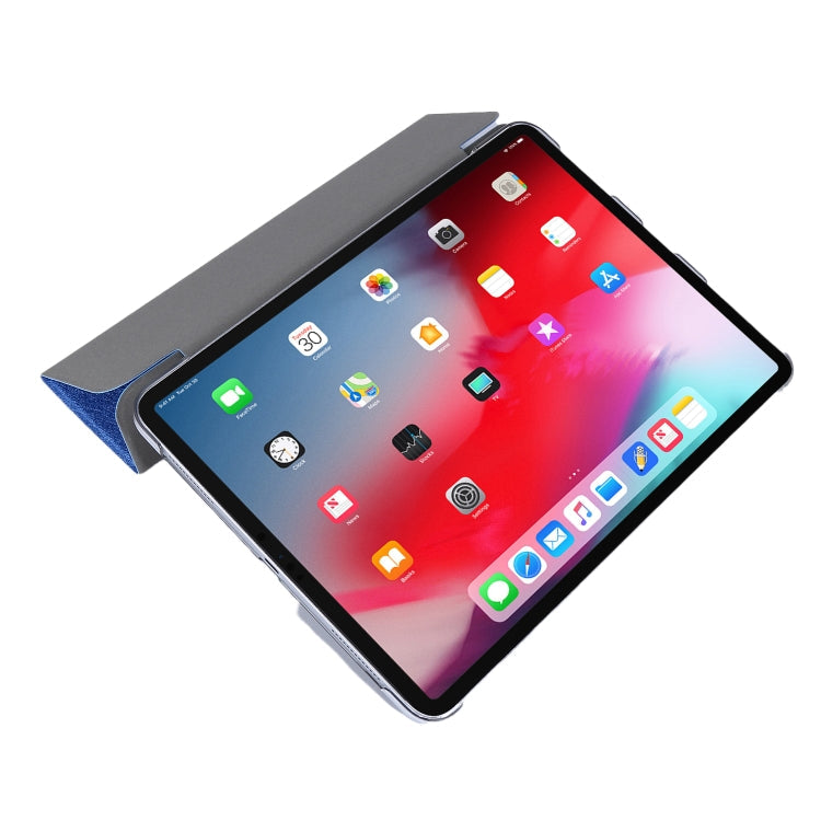 Sandsberg | Voor iPad Pro 11 2022 / 2021 Zijde Textuur Drie-voudige Horizontale Flip Lederen Tablet Hoes met Houder & Pen Sleuf (Rood)