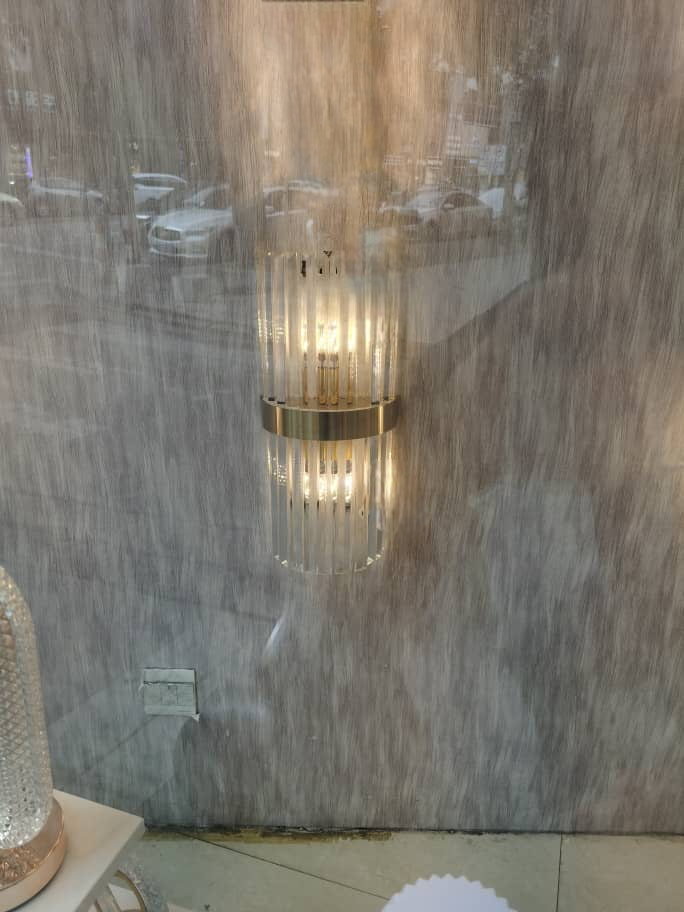 Sandsberg | GoldenGleam – Elegante goldene Wandlampe mit warmem Licht