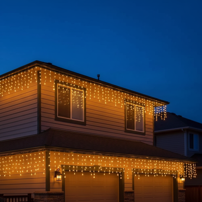 Sandsberg | LED Eiszapfen Lichterkette | Warmweiß/Kaltweiß Funkel-Effekt (90% Konstant, 10% Blitz) | 24V, Bis zu 9 Sets Erweiterbar
