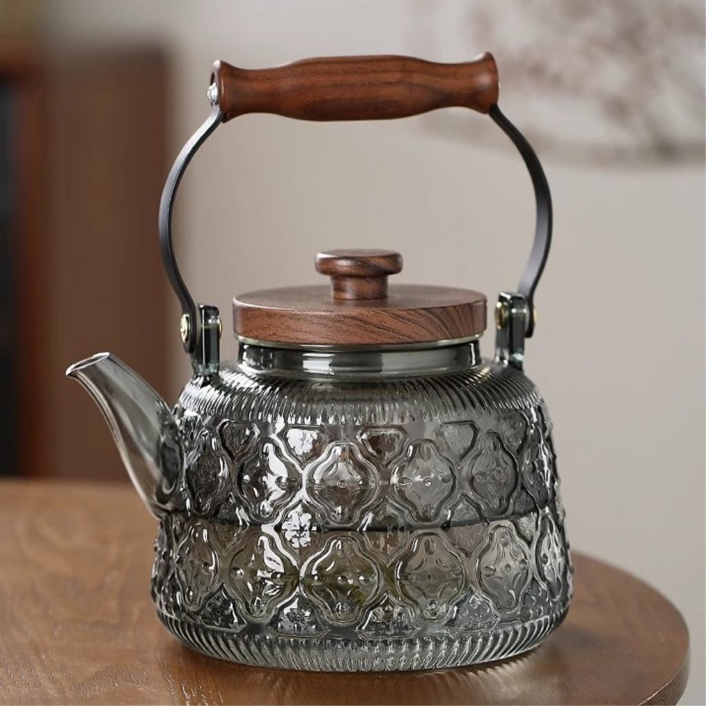 Sandsberg | Zoie Glas Teekanne mit Sieb – Hitzebeständiger 1000ml Borosilikat-Kessel mit Holzgriff