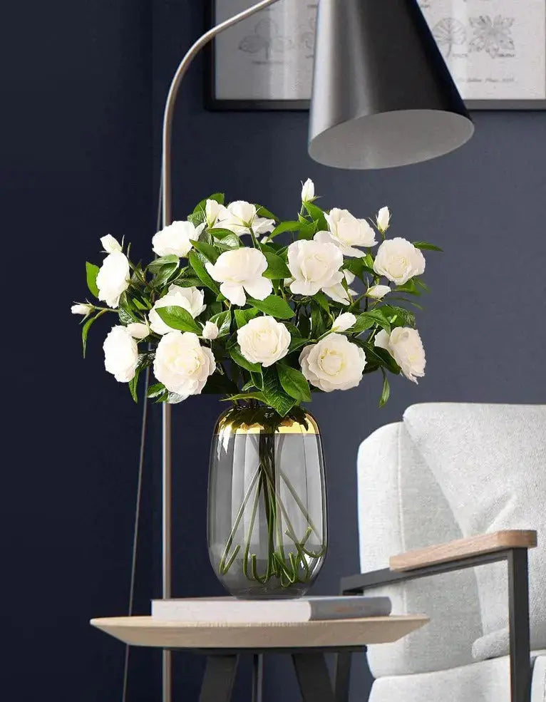 Goldene Folien-Blumenvase