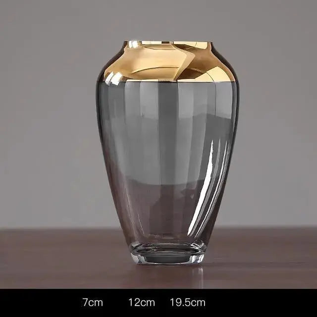 Goldene Folien-Blumenvase