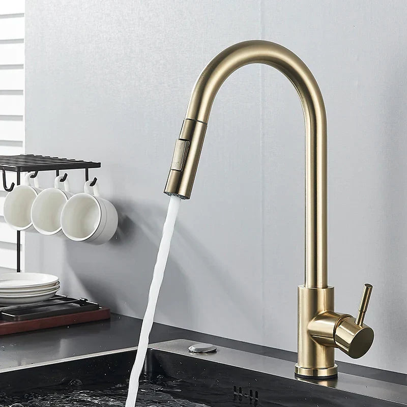 FlexiPull Wasserhahn - Moderne Küchenarmatur mit 360° Bewegung