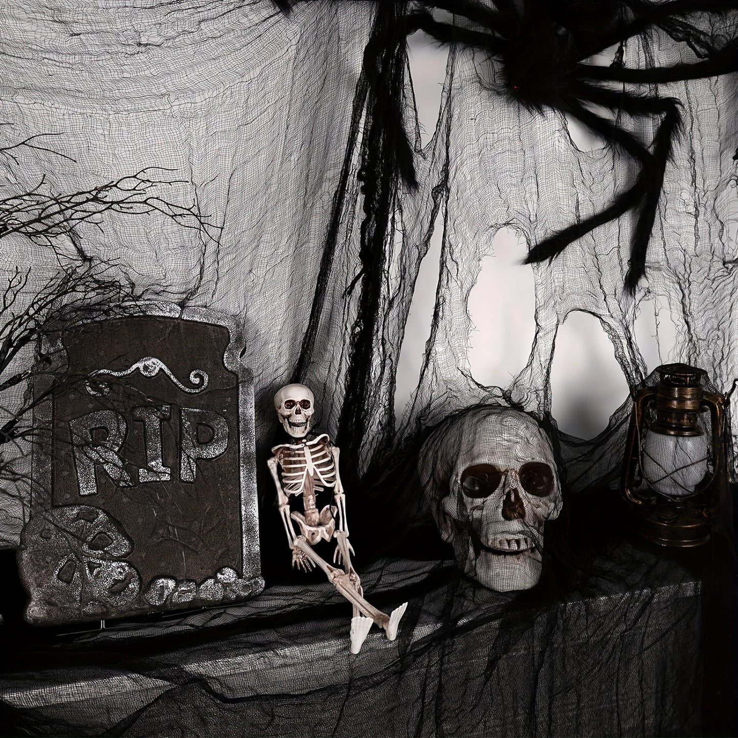 Sandsberg | Halloween Schwarze Stoffhängedekoration – Polyester Gruseldekor