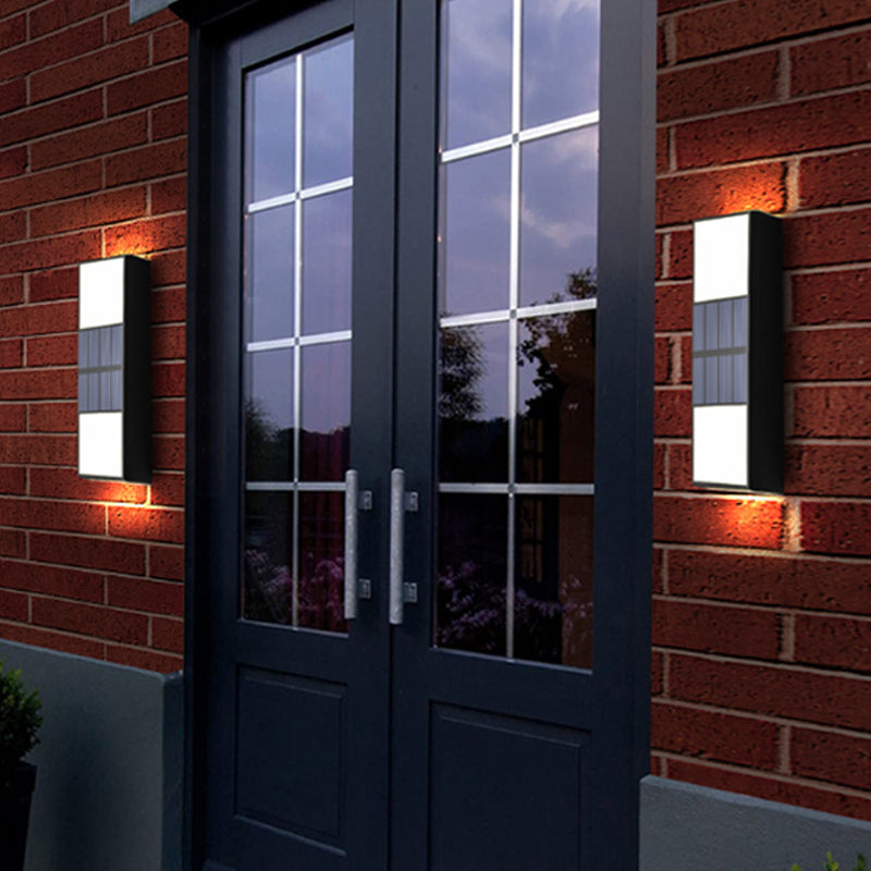 Sandsberg | SunFence - Effiziente Solar-Gartenlampe