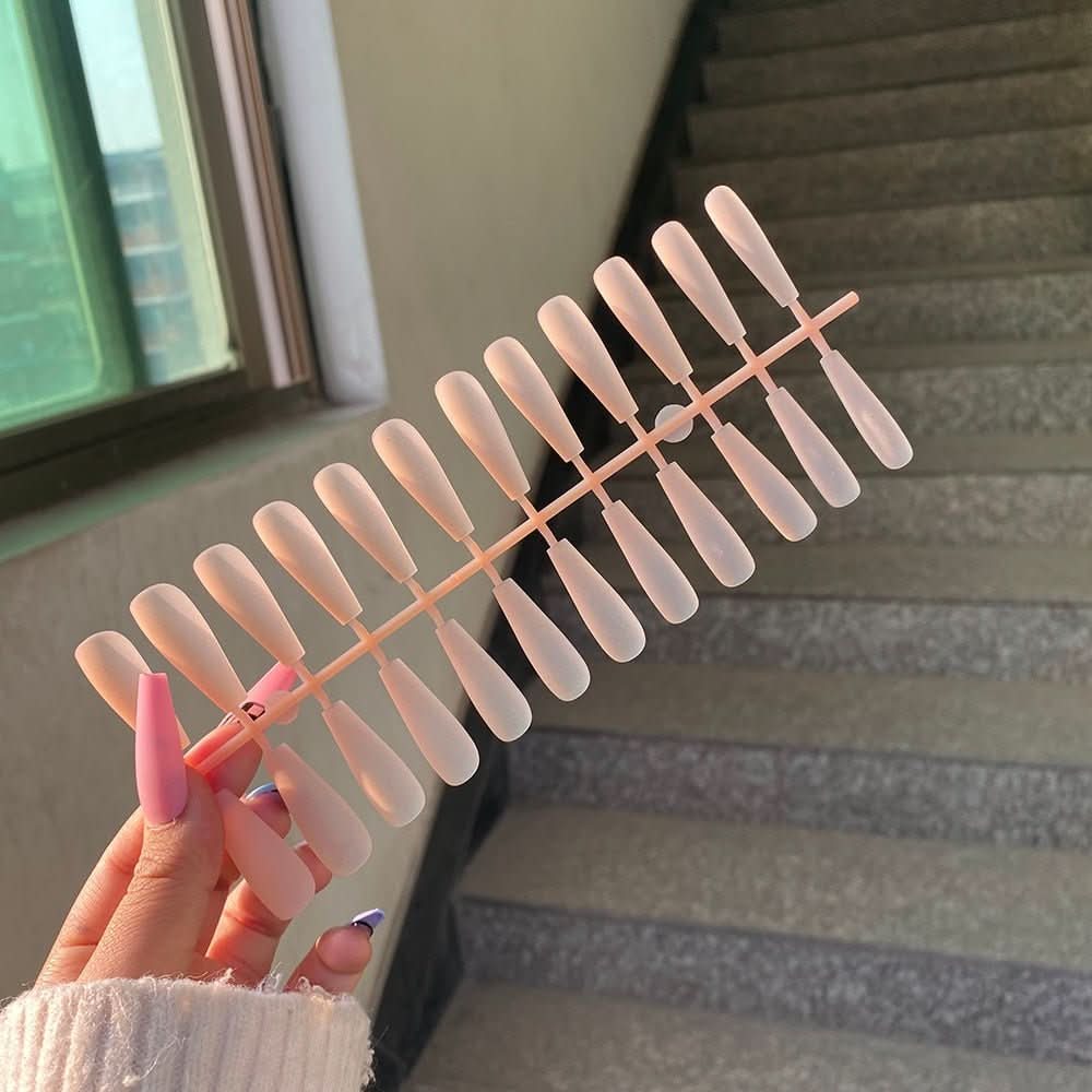 Sandsberg | On Nails - Elegante künstliche Nägel in 13 Farben