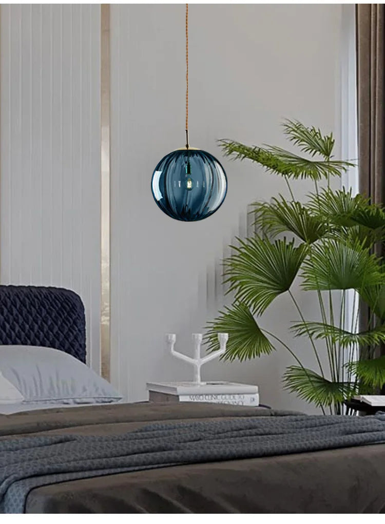 Sandsberg | Kugelförmige Glas-Pendelleuchte