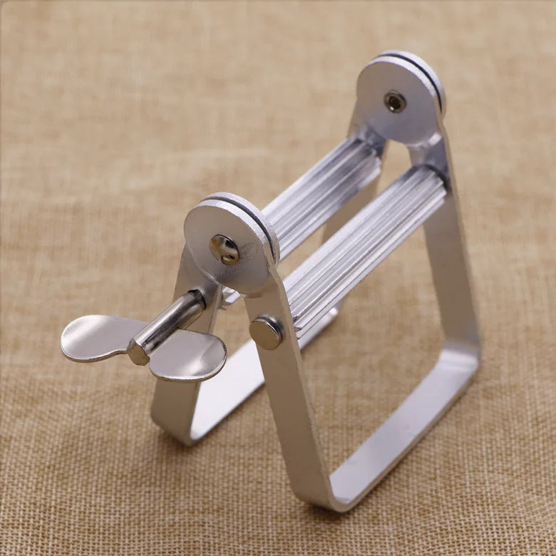 Sandsberg | Fauler Zahnpasta-Rollenquetscher