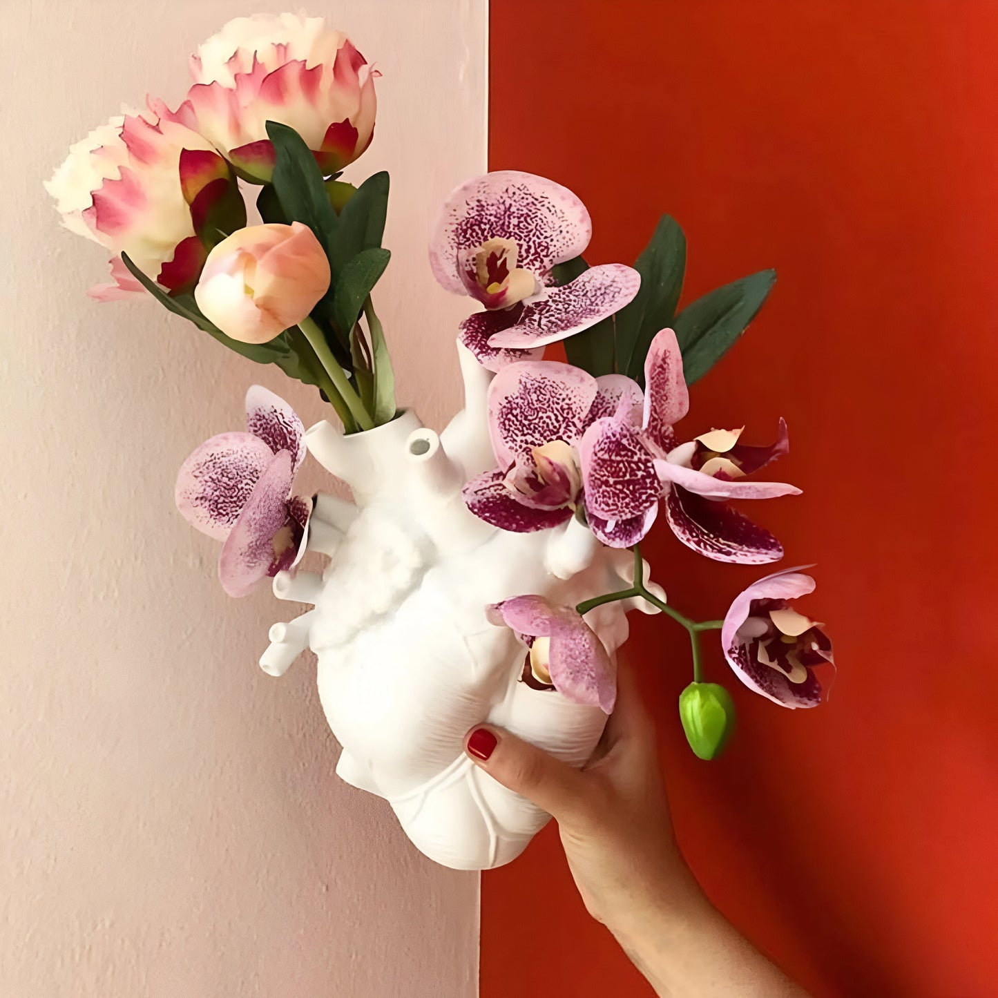 Herzförmige Harzblumenvase