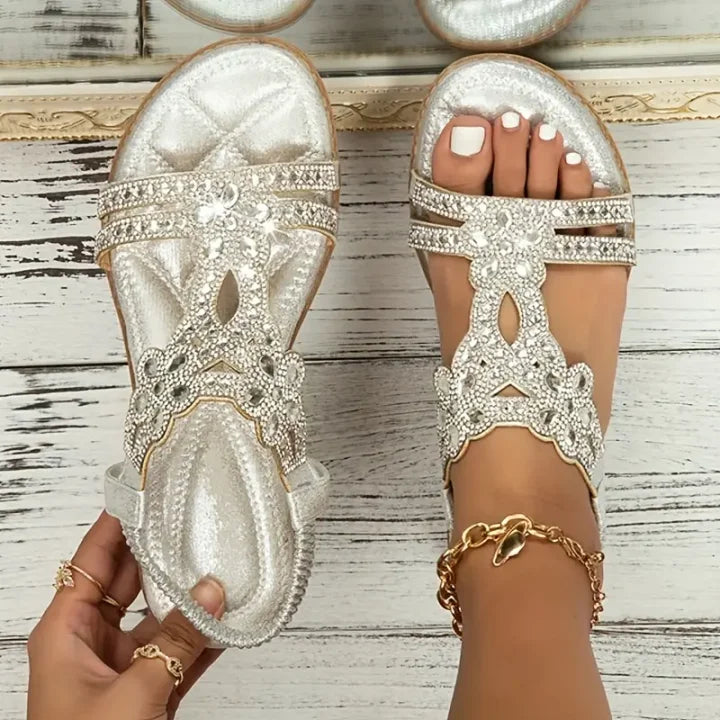 Schicke florale Strass flache Sandalen