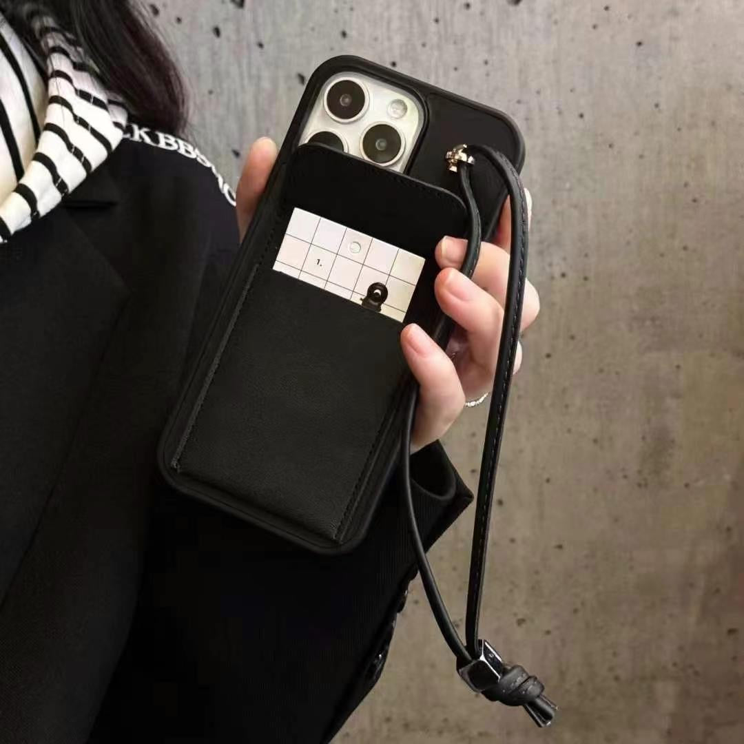 Sandsberg | Leder Wallet Case für iPhone mit Schnurhalter