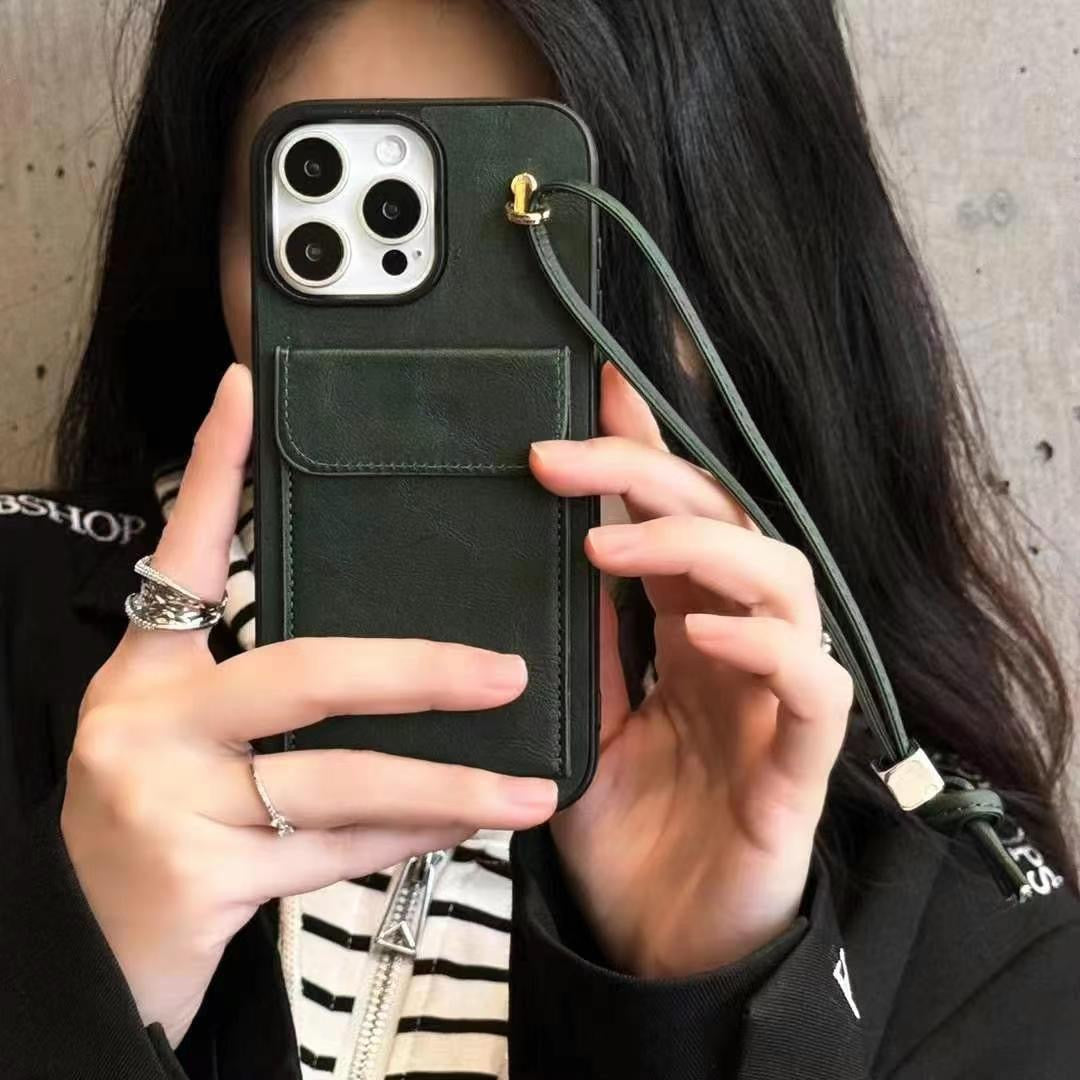 Sandsberg | Leder Wallet Case für iPhone mit Schnurhalter