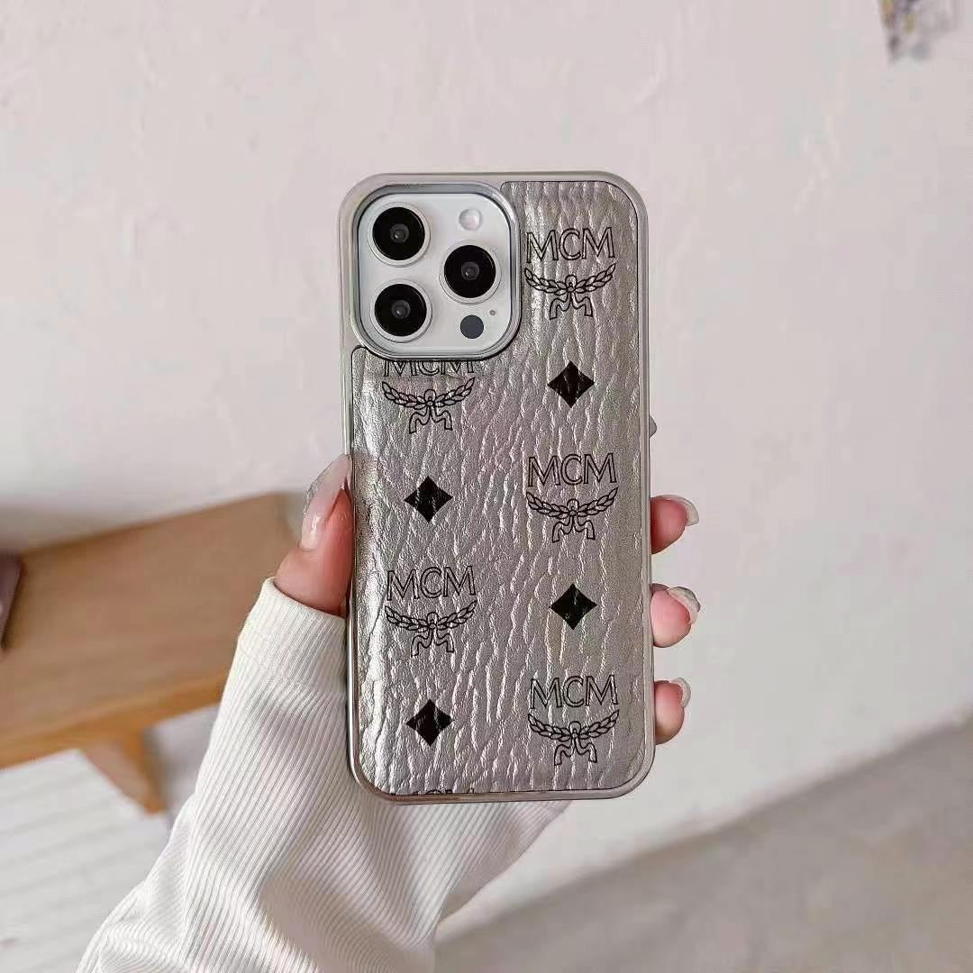 Sandsberg | Designer Prägung Lederetui für iPhone