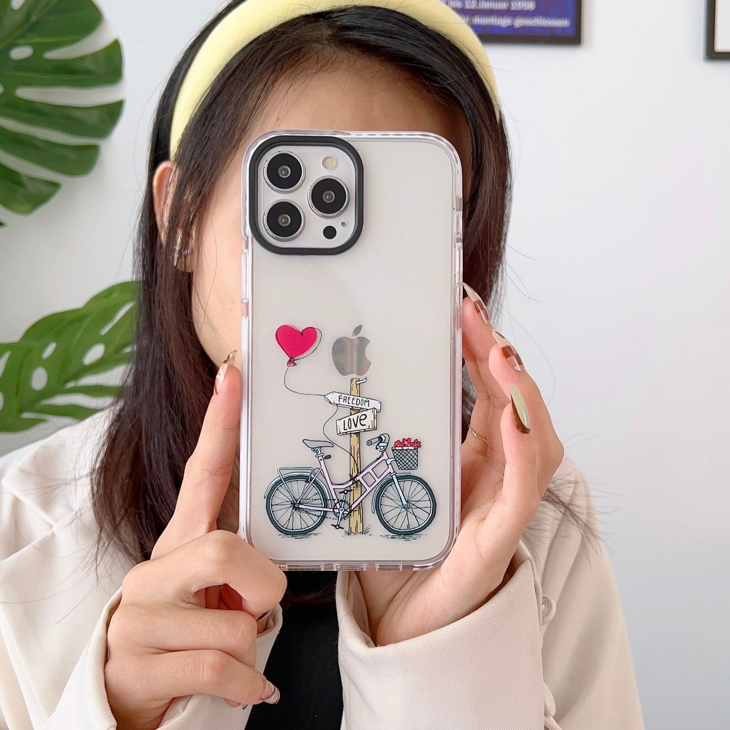 Sandsberg | iPhone Schlagfestes Silikon Case ( Liebe Freiheit )