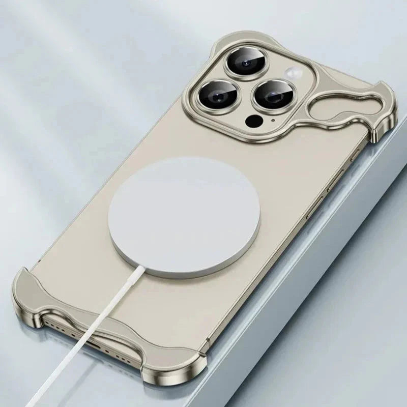 Metallrandloses iPhone Bumper Case