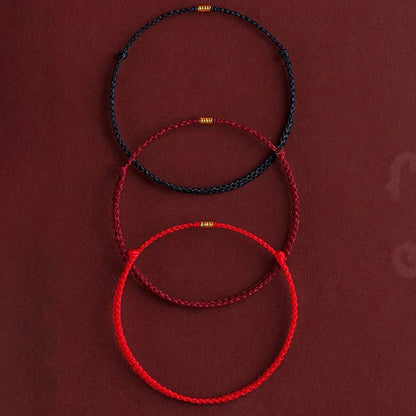Handgemachtes Armband mit heiligem Segen