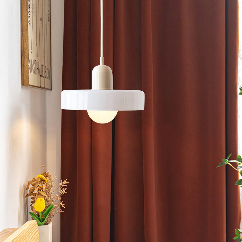 Sandsberg Pendelleuchte aus farbigem Glas | Elegante Hängeleuchte im Bauhaus-Stil | Designlampe für Wohnzimmer & Esszimmer