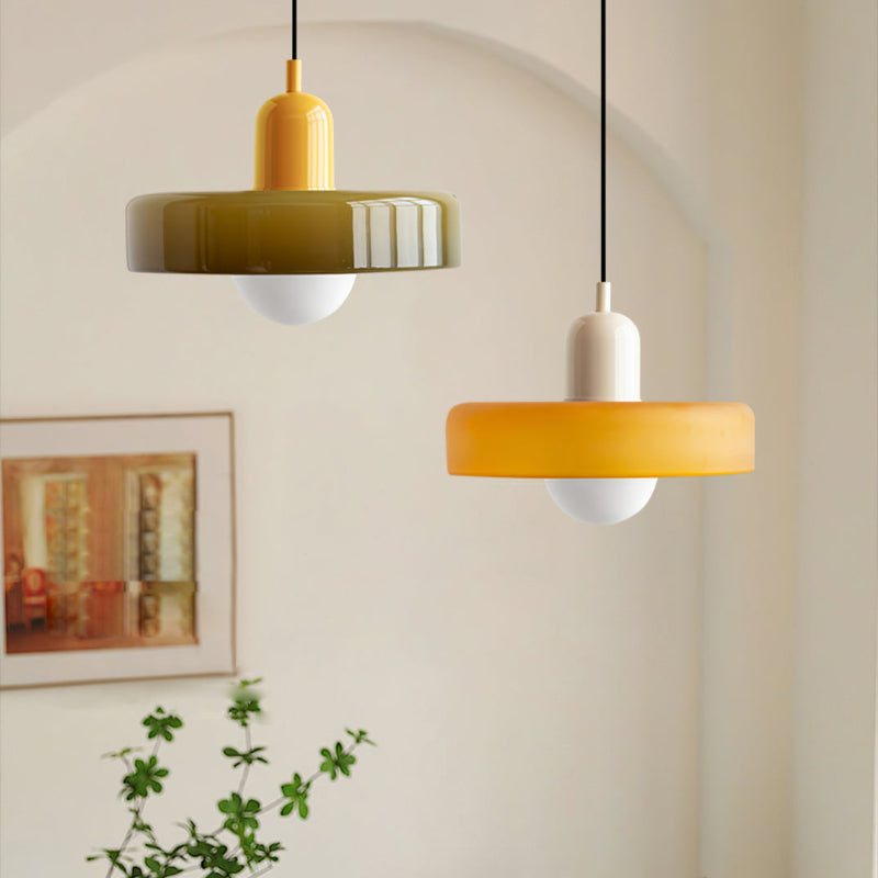 Sandsberg Pendelleuchte aus farbigem Glas | Elegante Hängeleuchte im Bauhaus-Stil | Designlampe für Wohnzimmer & Esszimmer