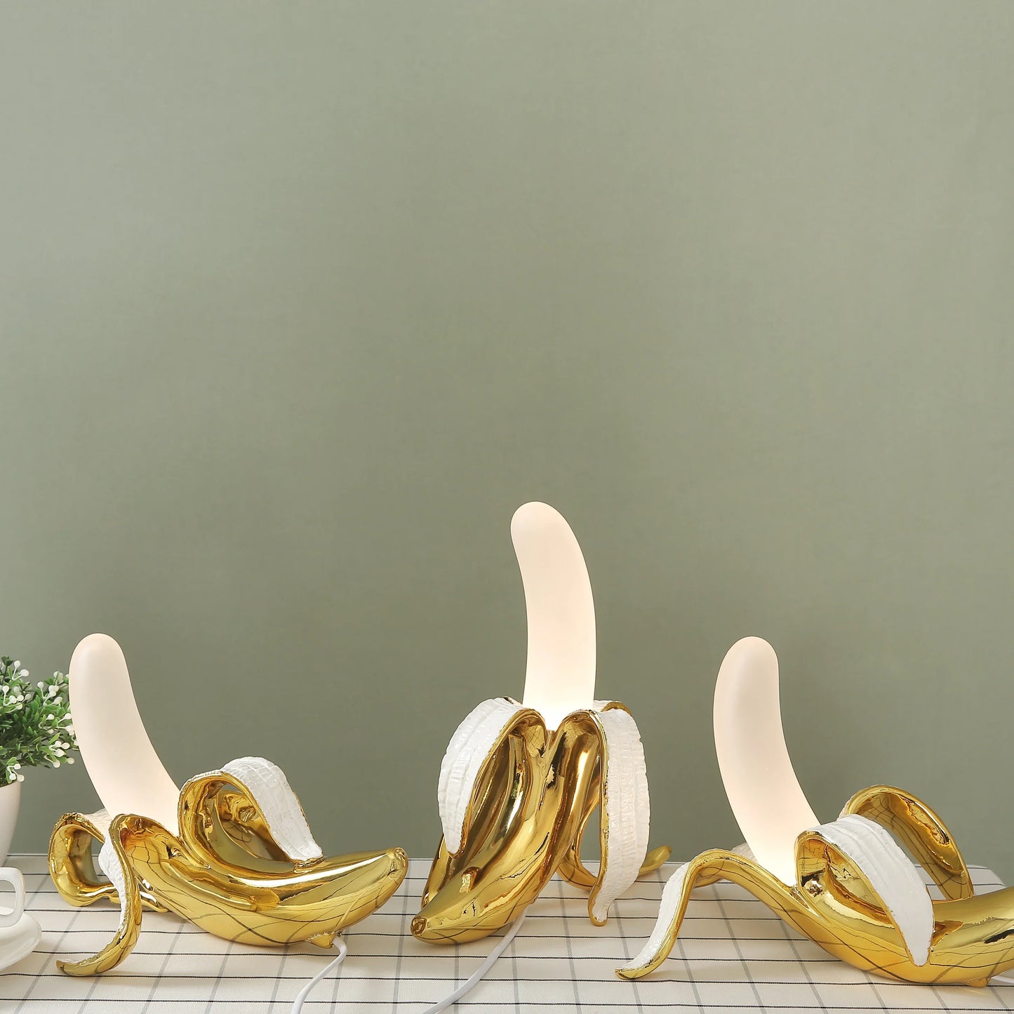 Dekorative Bananenlampe – Moderne Tischleuchte für stilvolle Inneneinrichtung