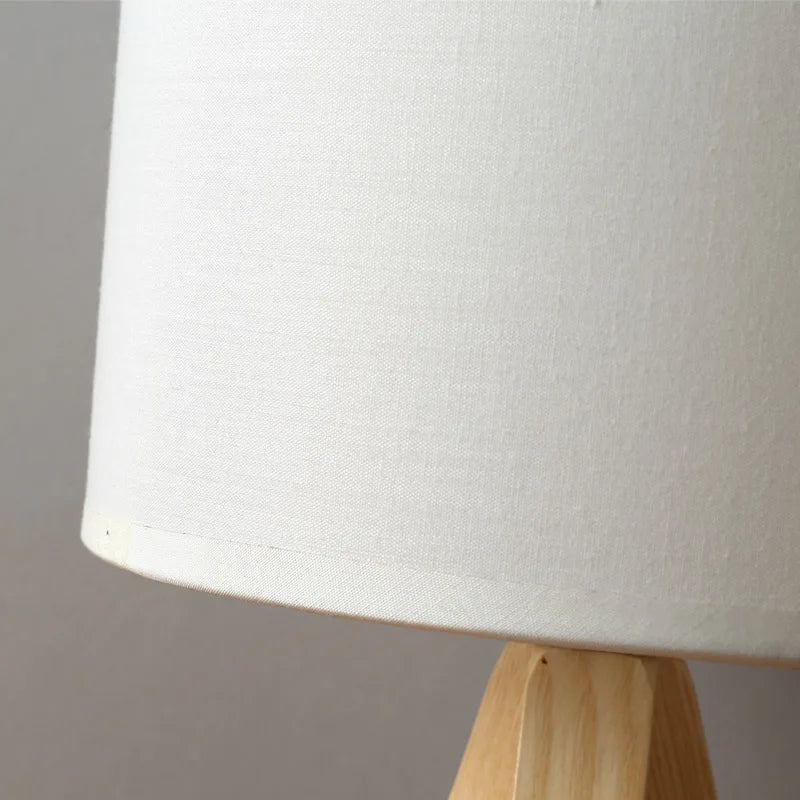 Moderne Holz Tischlampe - Designer Nachttischlampe Skandinavisch