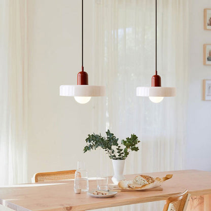 Sandsberg Pendelleuchte aus farbigem Glas | Elegante Hängeleuchte im Bauhaus-Stil | Designlampe für Wohnzimmer & Esszimmer