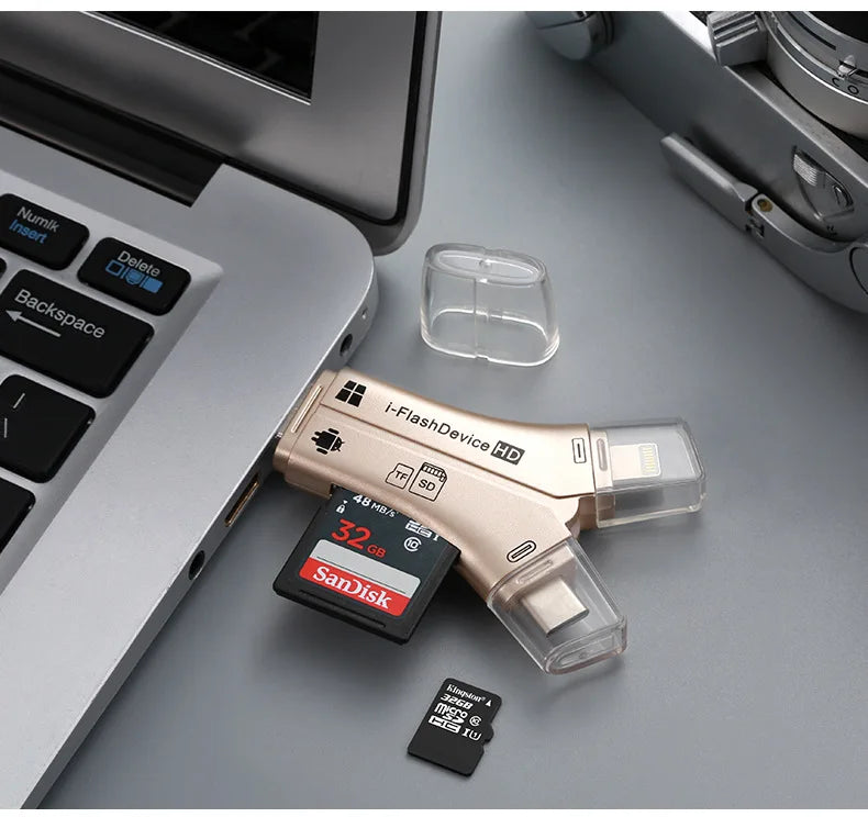 Sandsberg | 4 In 1 Flash Drive Kartenleser