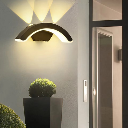 Sandsberg | Elegante 10W wasserdichte LED-Außenwandleuchte für Garten und Balkon - Dualspannung