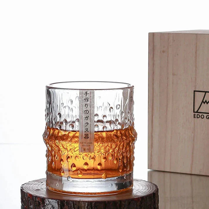 Erleben Sie die Eleganz der Natur mit den japanischen Stil Bambus Joint Old Fashioned Whiskygläsern